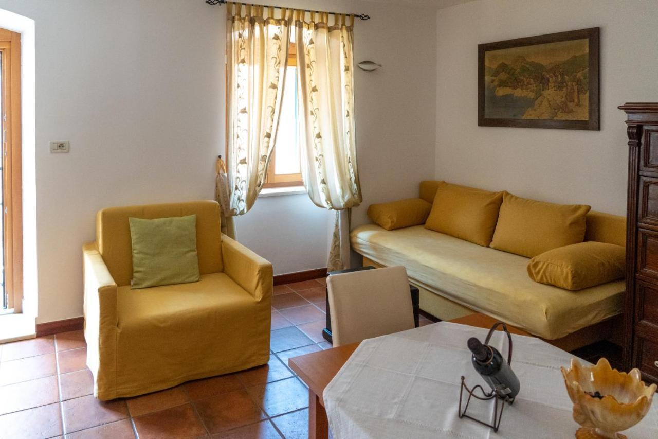 Apartments Linda Makarska Extérieur photo