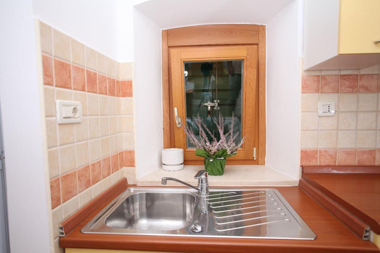 Apartments Linda Makarska Chambre photo